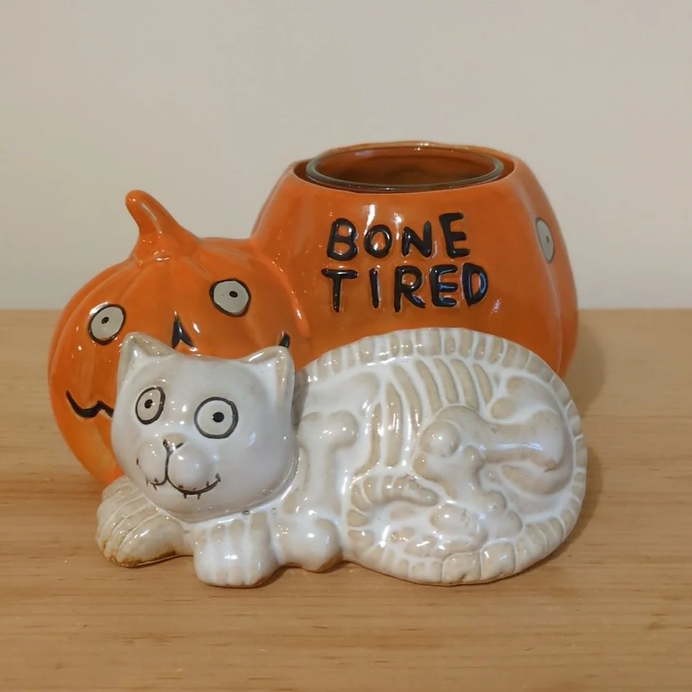 NWT Yankee Candle Boney Bunch 2014 Bone Tired Cat Votive Holder Kitty Skeleton